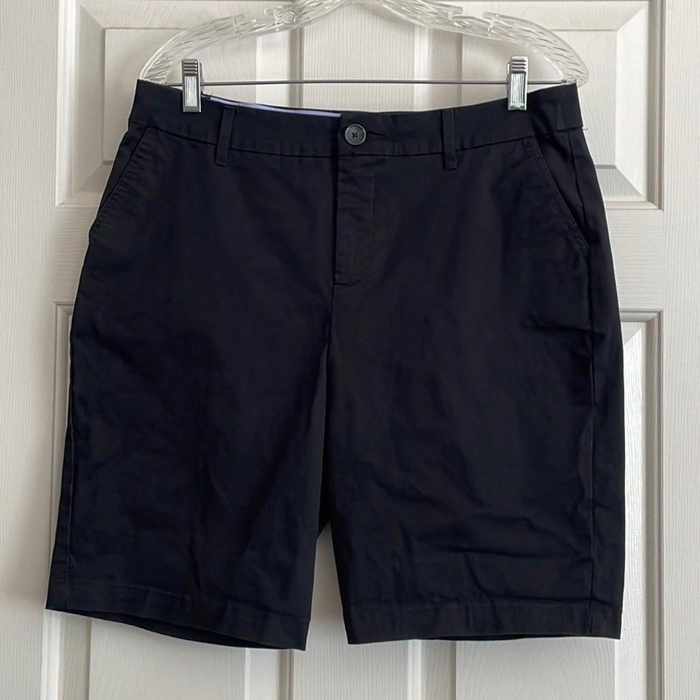 Bermuda shorts (black)